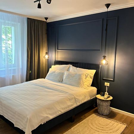 Otilia Home Hunedoara Buitenkant foto