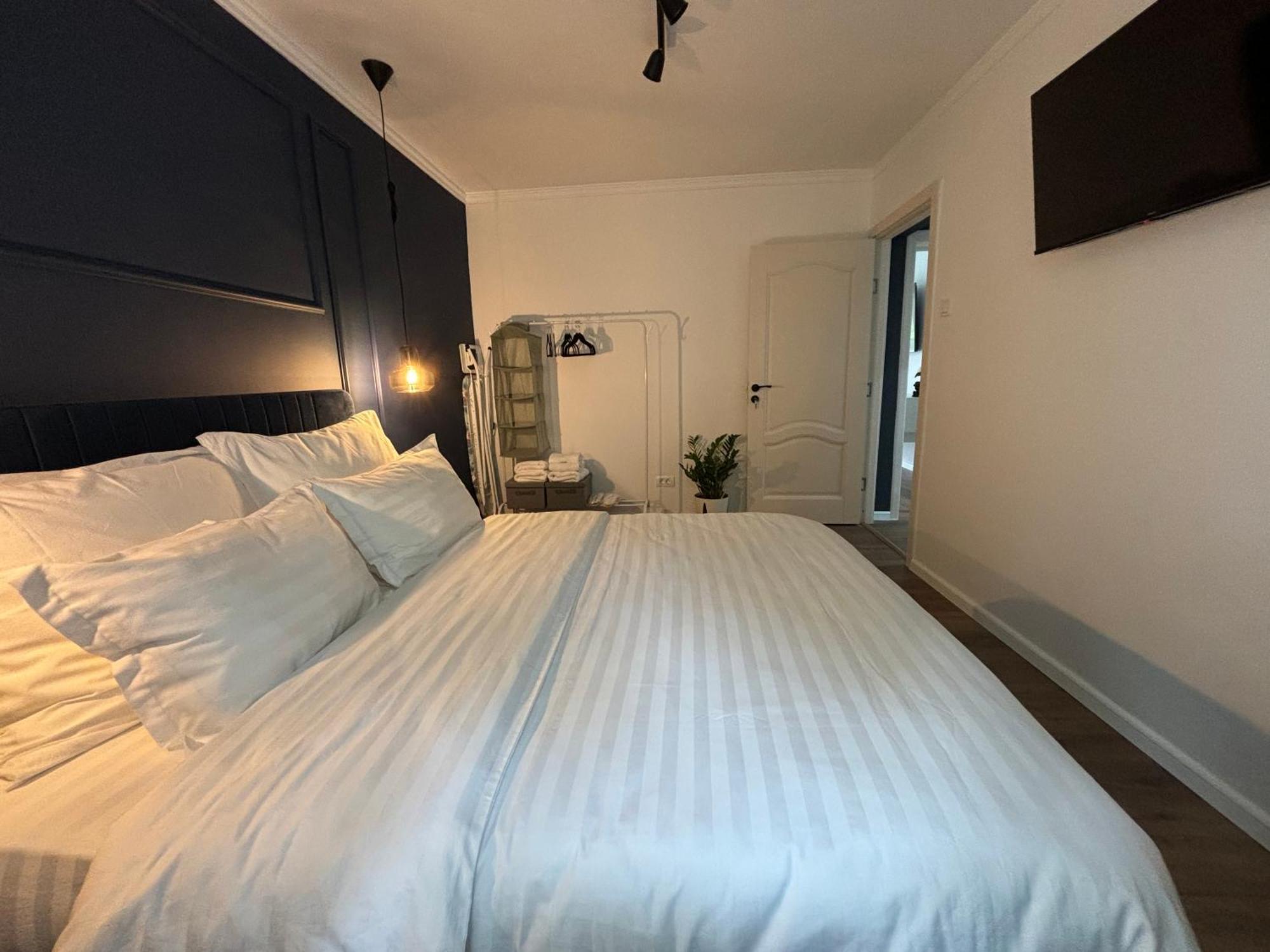 Otilia Home Hunedoara Buitenkant foto