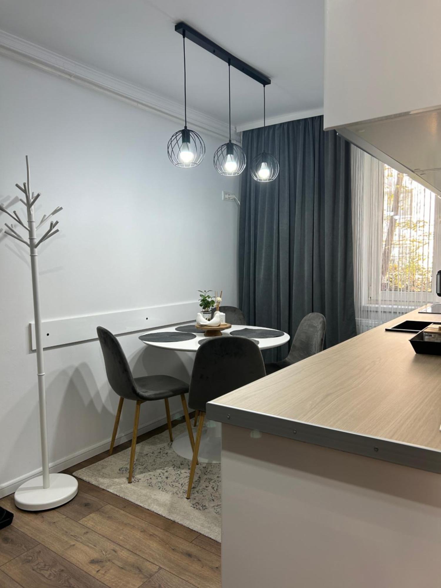 Otilia Home Hunedoara Buitenkant foto